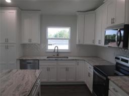 Picture of 9455 SE 152Nd Place, Summerfield, FL 34491