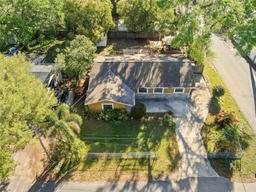 Picture of 2412 Giddens Avenue, Seffner, FL 33584