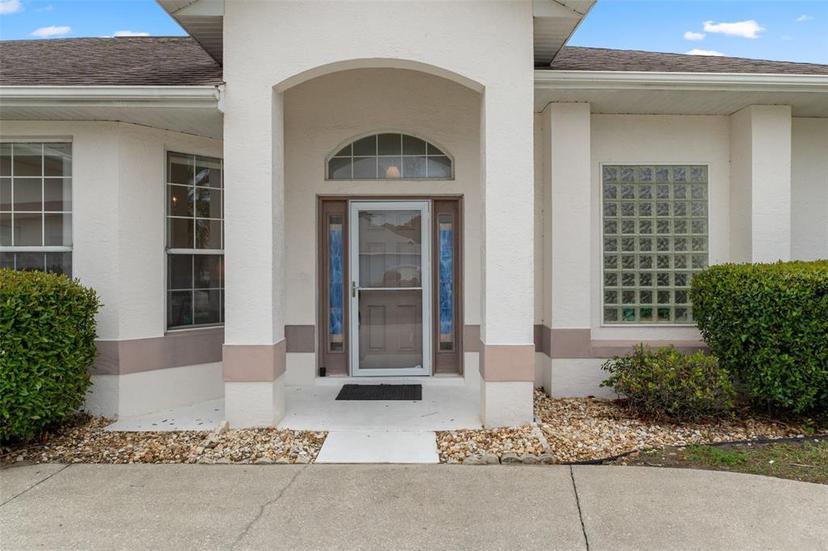 Picture of 370 W Barclay Court, Beverly Hills FL 34465