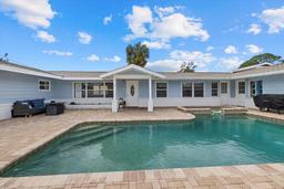 Picture of 6228 Brentwood Avenue, Sarasota, FL 34231
