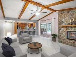 Picture of 2206 Spyglass Hill Circle, Valrico, FL 33596