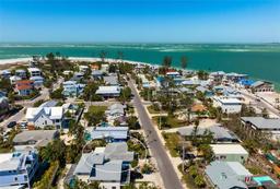 Picture of 709 N Bay Boulevard, Anna Maria, FL 34216