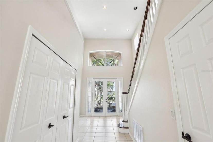 Picture of 10211 Quails Landing Avenue, Tampa FL 33647