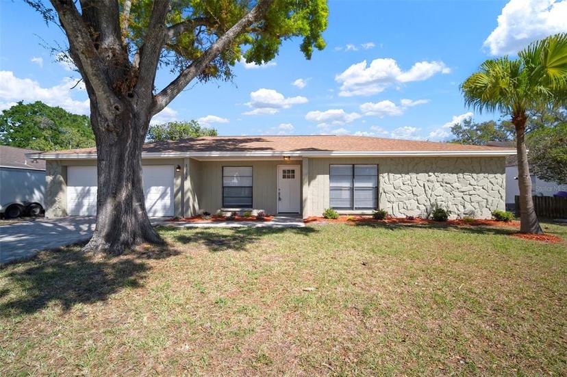 Picture of 1218 Lornewood Drive, Valrico FL 33596