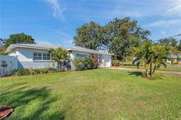 Picture of 2021 58Th Street S, Gulfport, FL 33707