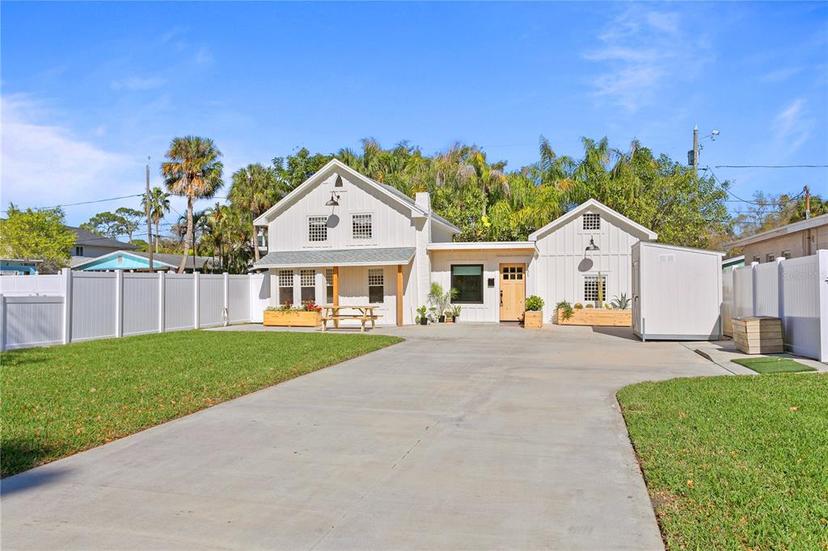 Picture of 1751 Massachusetts Avenue Ne, St Petersburg FL 33703