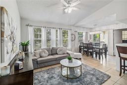 Picture of 1043 S Hiawassee Road Unit 3127, Orlando, FL 32835