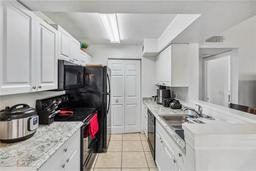 Picture of 1043 S Hiawassee Road Unit 3127, Orlando, FL 32835