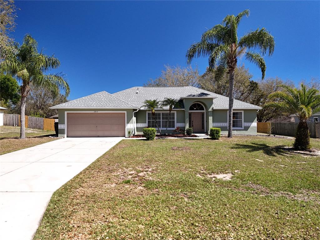 Picture of 2253 Lake Pointe Circle, Leesburg, FL 34748