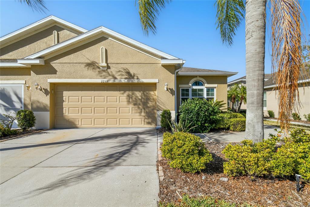 Picture of 2253 Oakley Green Drive Unit 26, Sun City Center, FL 33573