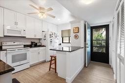 Picture of 1519 Pelican Point Drive Unit 288, Sarasota, FL 34231