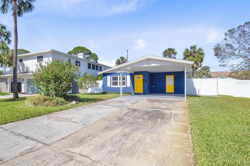 Picture of 1867 Michigan Avenue Ne, St Petersburg FL 33703