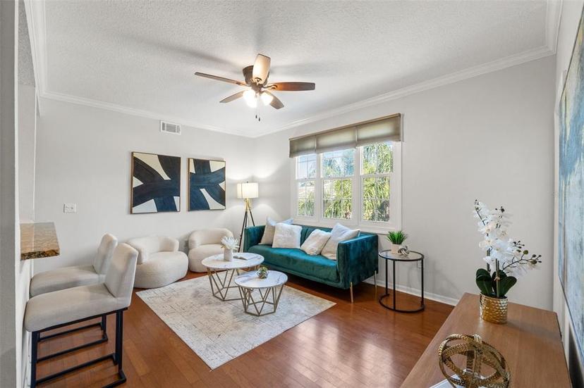 Picture of 501 Knights Run Avenue Unit 1217, Tampa FL 33602