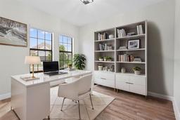Picture of 5516 Madrigal Way, Apollo Beach, FL 33572
