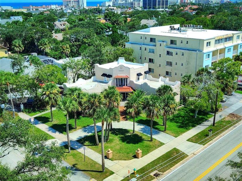 Picture of 746 N Halifax Avenue, Daytona Beach FL 32118