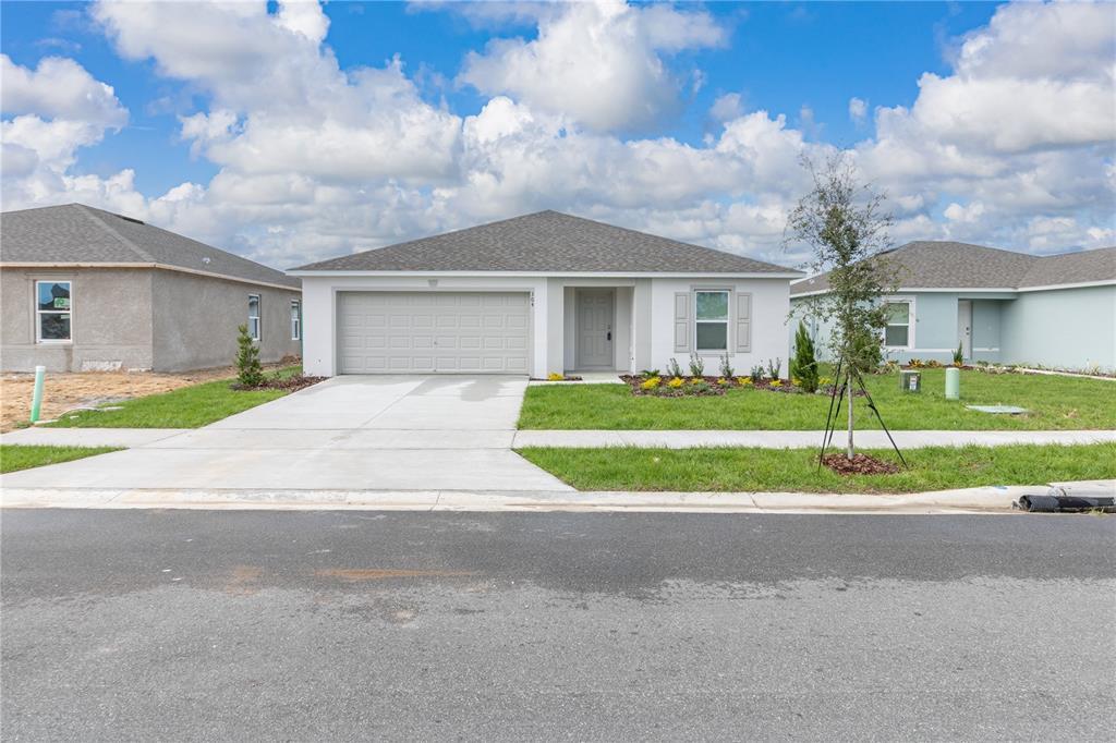 Picture of 304 Towns Circle, Haines City, FL 33844