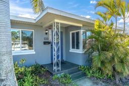 Picture of 6618 3Rd Avenue N, St Petersburg, FL 33710