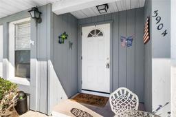 Picture of 3904 36Th Avenue Drive W, Bradenton, FL 34205