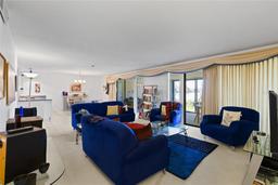 Picture of 2526 SW 14Th Drive Unit 212, Gainesville, FL 32608