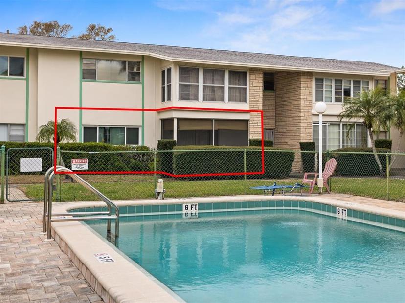Picture of 8303 Bardmoor Boulevard Unit 105, Seminole FL 33777