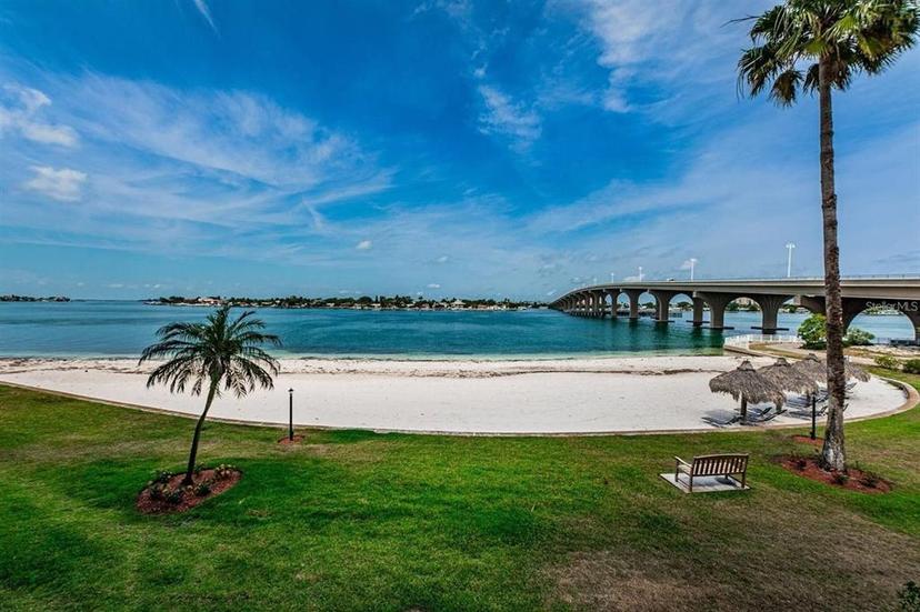 Picture of 5900 Bahia Del Mar Circle Unit 137, St Petersburg FL 33715