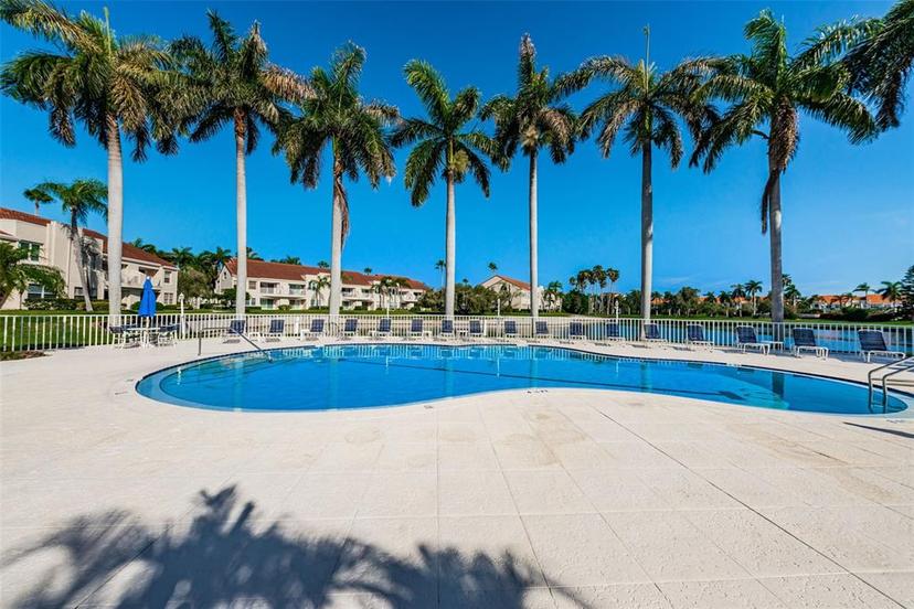Picture of 5900 Bahia Del Mar Circle Unit 137, St Petersburg FL 33715