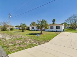 Picture of 13877 County Road 109F, Lady Lake, FL 32159