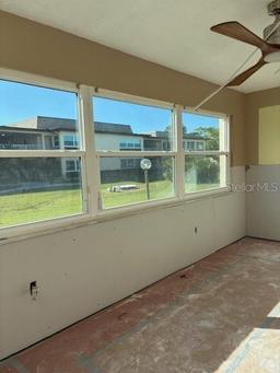 Picture of 4712 Marine Parkway Unit 104, New Port Richey, FL 34652