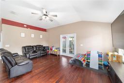 Picture of 943 NW 254Th Drive, Newberry, FL 32669