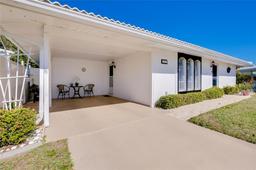 Picture of 521 Circlewood Drive Unit Q11, Venice, FL 34293