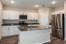 Picture of 1014 Foreshore Lane, Haines City, FL 33844