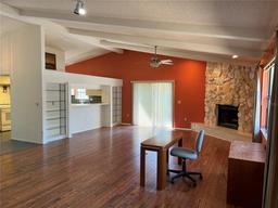 Picture of 5011 Barrington Circle Unit 101, Sarasota, FL 34234