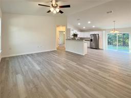 Picture of 1370 SW Obee Ridge Road, Dunnellon, FL 34432
