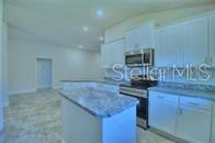 Picture of 1588 Leamington Ln, Winter Haven FL 33884