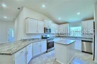 Picture of 1588 Leamington Ln, Winter Haven FL 33884
