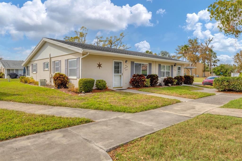 Picture of 2202 Clubhouse Drive Unit 177, Sun City Center, FL 33573