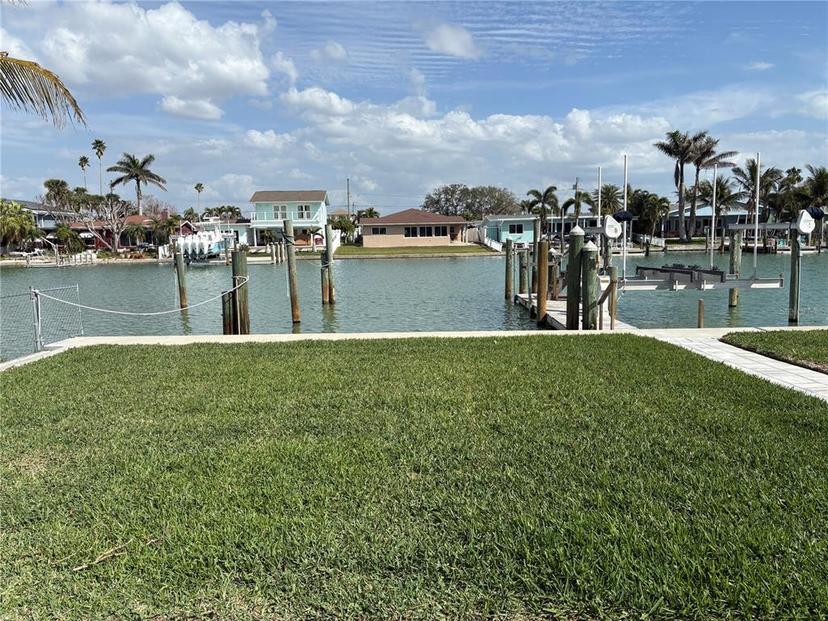 Picture of 525 Crystal Drive, Madeira Beach FL 33708