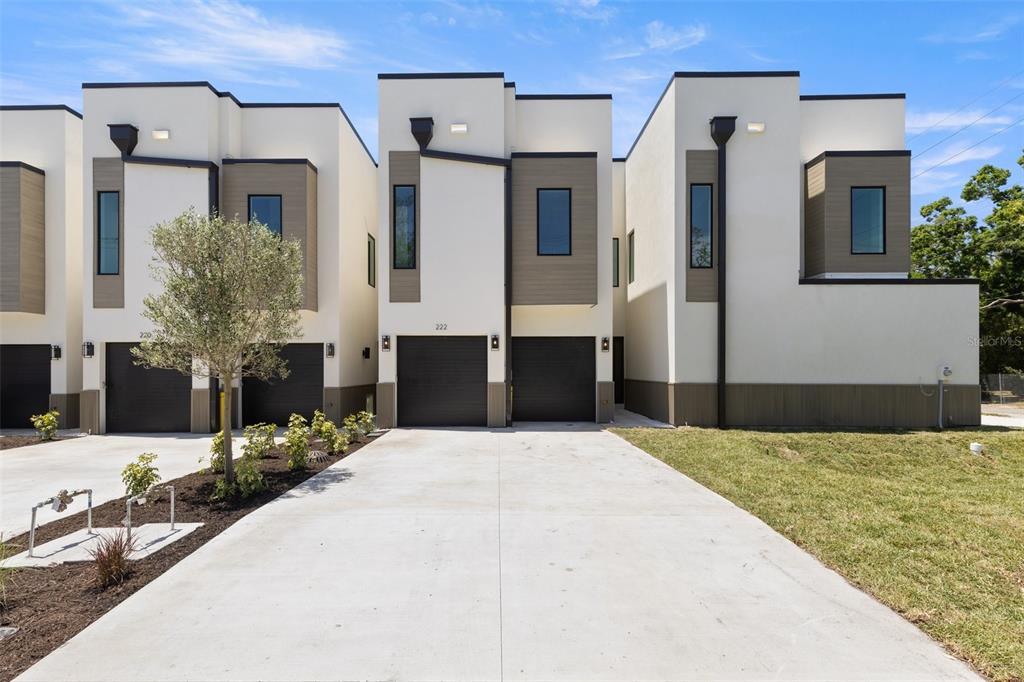 Picture of 222 N Hesperides Street, Tampa, FL 33609