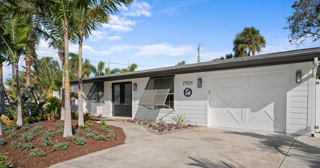 Picture of 7701 Palm Drive, Holmes Beach, FL 34217
