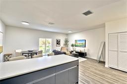 Picture of 1591 NW 29Th Road Unit 8, Gainesville, FL 32605