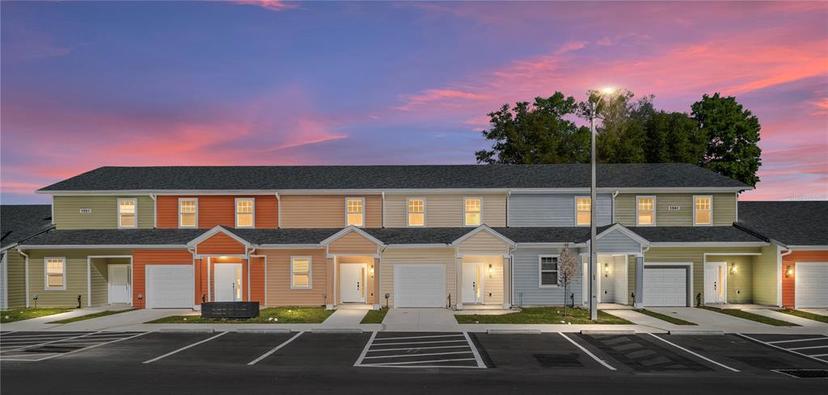 Picture of 1591 NW 29Th Road Unit 8, Gainesville FL 32605