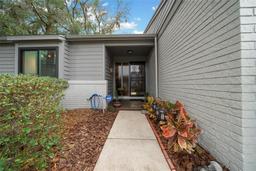 Picture of 1902 SE 37Th Court Circle, Ocala, FL 34471