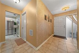 Picture of 1902 SE 37Th Court Circle, Ocala, FL 34471