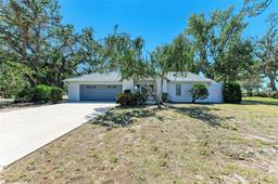 Picture of 2402 Scenic Drive, Venice, FL 34293