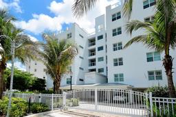 Picture of 650 Golden Gate Point Unit 602, Sarasota, FL 34236