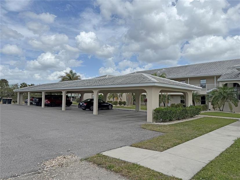 Picture of 220 Coldeway Drive Unit 123, Punta Gorda FL 33950