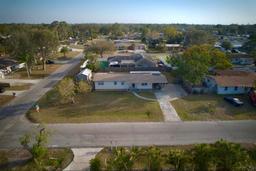 Picture of 106 65Th Avenue Drive W, Bradenton, FL 34207