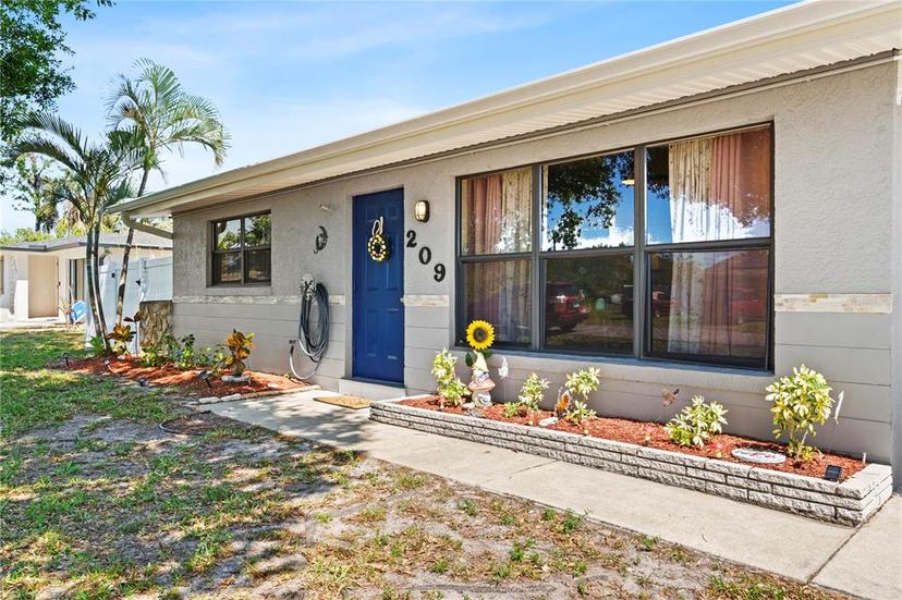 Picture of 209 Seminole Boulevard Nw, Port Charlotte FL 33952