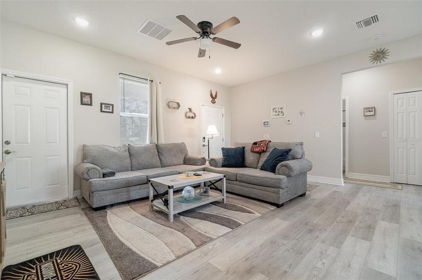 Picture of 1959 9Th Avenue, Deland FL 32724