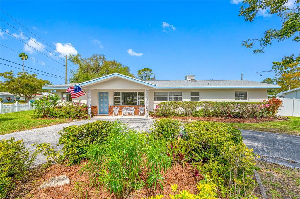 Picture of 11601 86Th Avenue, Seminole, FL 33772